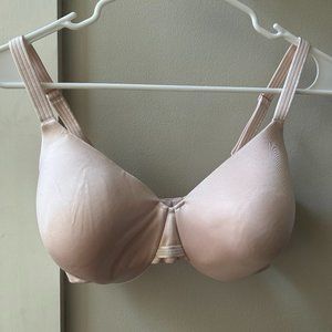 Bali® One Smooth U Smoothing & Concealing Contour Bra